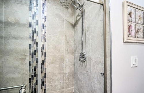 Bayville Getaway with Fire Pit - 2 Mi to Beach! - Foto 13