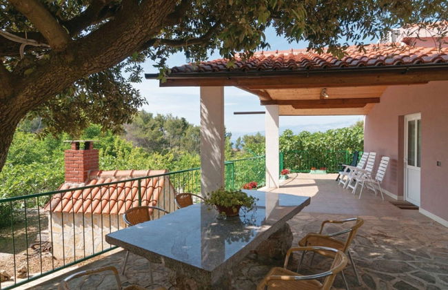 Holiday Home Blossom - Four Bedroom Holiday Home With Outdoor Pool and Jacuzzi - - Foto 27