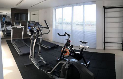 709- Apartamento Decorado Encantador, mobiliado, amplo, cozinha completa, Excelente localização no Rebouças - Foto 35