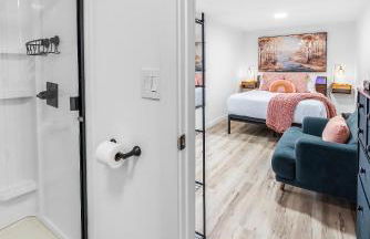 Modern Chic Retreat Luxe Comfort and Style - Foto 36