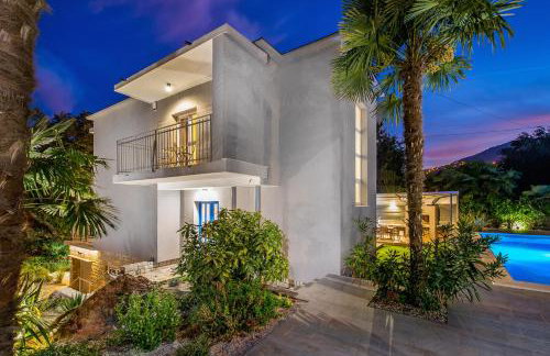 Villa Lovran, heated pool and Spa - Foto 5