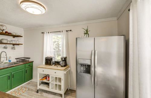 2 Blocks to Main St Walkable Beech Grove Home! - Foto 8