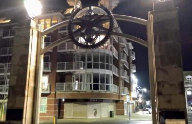 Unique and Stylish close to Beaches Restaurants Shops - Foto 77