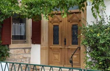 Rebennest in historischen Gebäude aus 1840 - Foto 2