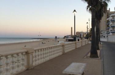 Apto Playa de Regla, primera linea, Parking, AA y wifi - Foto 17