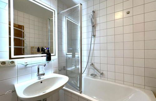 VALEMI BohoChic I 2BR 6PAX I TopLage I Parkplatz I Balkon I Küche - Foto 6