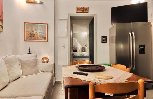 Ioulis Century Home - Photo 42