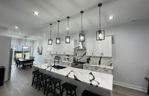 Modern 4 Bedroom 5 Bath Townhome Downtown Indpls 2228 - Foto 5