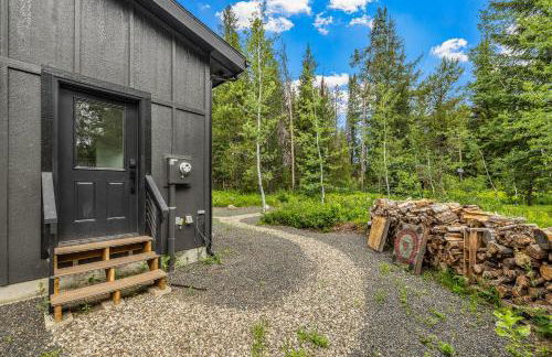 Wagon Wheel Hideaway - All season new build home near Tamarack Resort & Lake Cascade - Photo 36