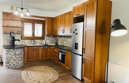 Dimitris place - Photo 18