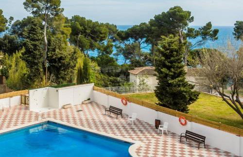 Appartement tout confort avec WIFI vue sur mer et piscine communautaire secteur EL GOLFET à Callela de Palafrugell - Foto 2