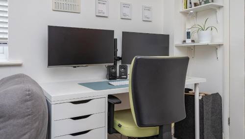 Modern Muse Flat with Free Parking - Foto 5