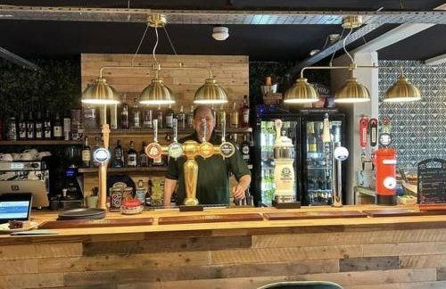 Historic 1629 May Cottage with Hot Tub - Photo 7