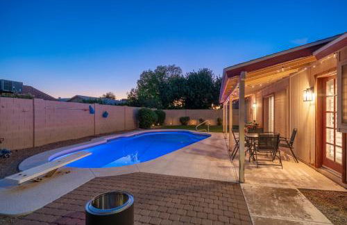 Large Pool With Diving Board, Remodeled 3bdrm, Near State Farm STDM and More! - Foto 22