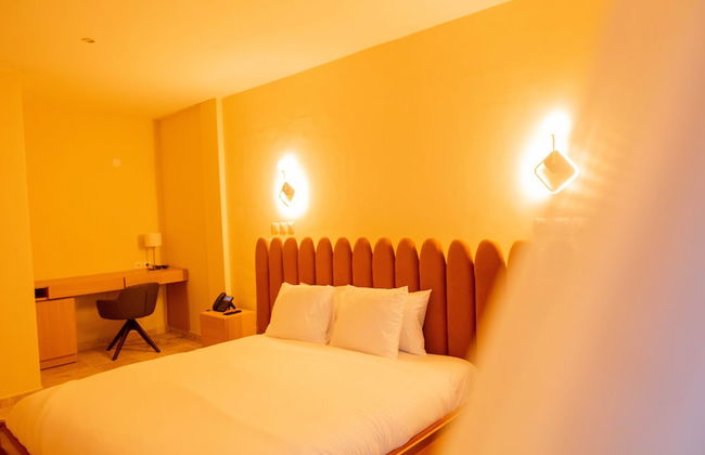 The Six Apparthotel - Foto 39