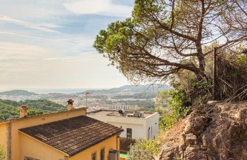 Lloret · Villa Gamené piscina y mar - Photo 29