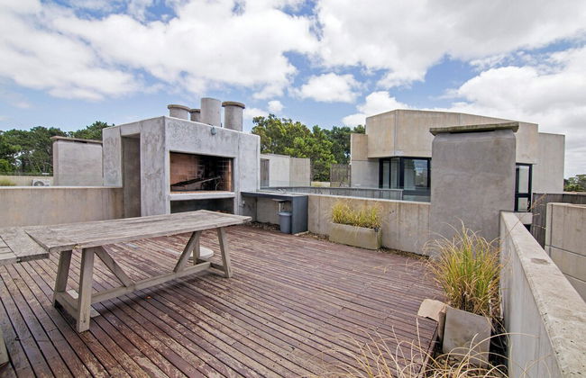 Oceana Suites Be House - Photo 48