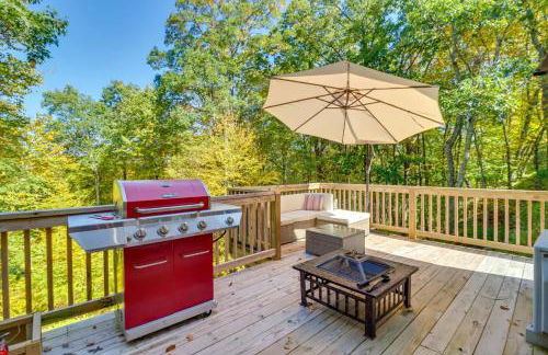 Pocono Getaway A frame Cabin w/ Hot Tub Sauna - Foto 9