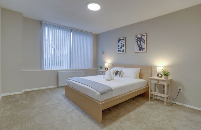 Elegant Apartments Near the Pentagon - Photo 39