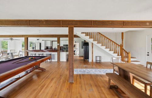 5-Acre Retreat Private Pool Outdoor Bar Fishing Pond & Game Room - Foto 17