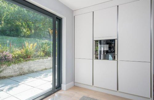 Robin Hill - Photo 6