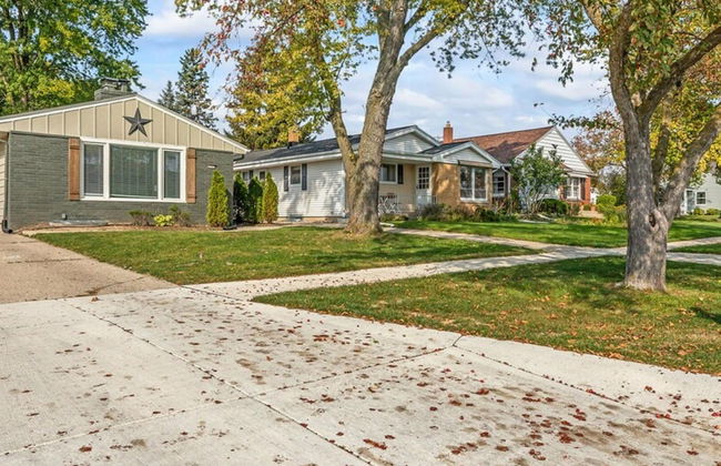 Brew City Game Room Fenced Yard Sleeps 13 - Foto 79