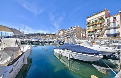 Grand Studio neuf face port et plage, parking privé - Foto 30