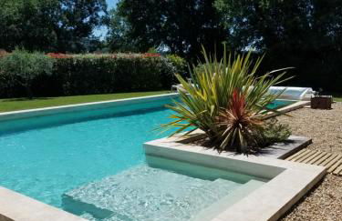 La petite maison avec piscine face au Luberon - Foto 3