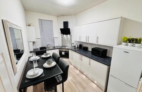 THE LION’S REST - BOUTIQUE APARTMENT SUITE. - Photo 30