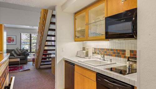 Palisades Tahoe Lodge Rentals Studio Loft #305 - Foto 4