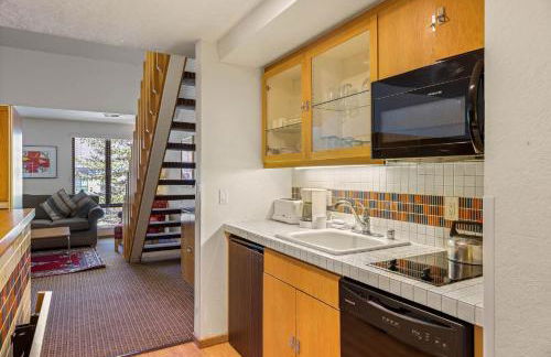 Palisades Tahoe Lodge Rentals Studio Loft #305 - Foto 4