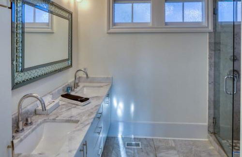 Luxury Villa 3 BR w Private Bath Walk Everywhere - Foto 37