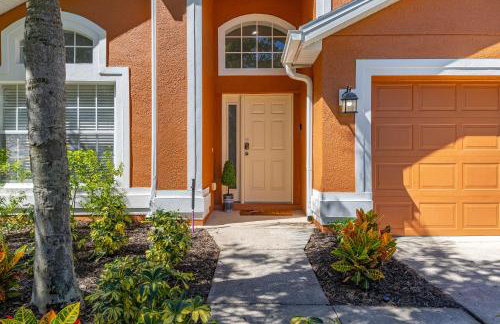 654- Newly Renovated Fabulous 4-Bedroom Pool Home in Watersong Resort, Game Room, Theater Room and More - Foto 19