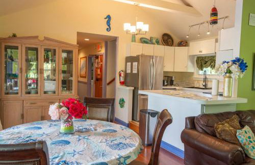 Beachfront • Heated Pool • Hot Tub • Oceanview - Foto 8