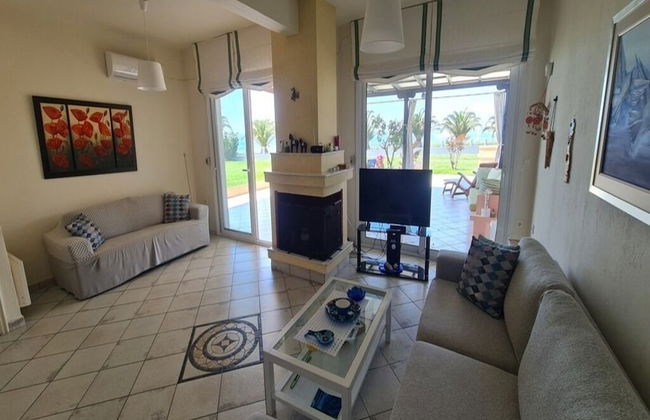 Stunning Beachfront Villa for Rent - Foto 7