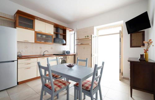 COZY - HOUSE a 100 m dal mare e Parcheggio Privato by APE - Foto 8