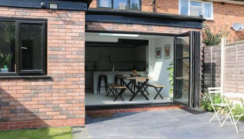 Magpie House BHX NEC HS2 free parking 4 bedrooms - Foto 4