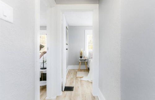 South Bend Serenity: Freshly Renovated 3BR 2mi ND - Foto 21