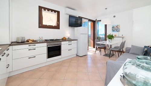 APARTMENT BLANCO - Regarda Travel - Foto 4