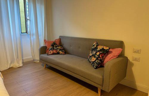 CallMeHome - Navigli Apartment - Authentic Milanese Stay - Foto 30