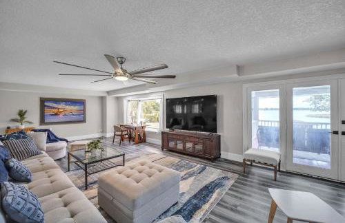 Beautiful Lake View Retreat Drivable To Theme Parks 3 Bedroom Home - Foto 12