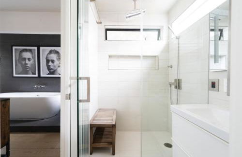 Venice Beach Rooftop House with Parking steps to beach - 30 days or longer rental - Foto 52