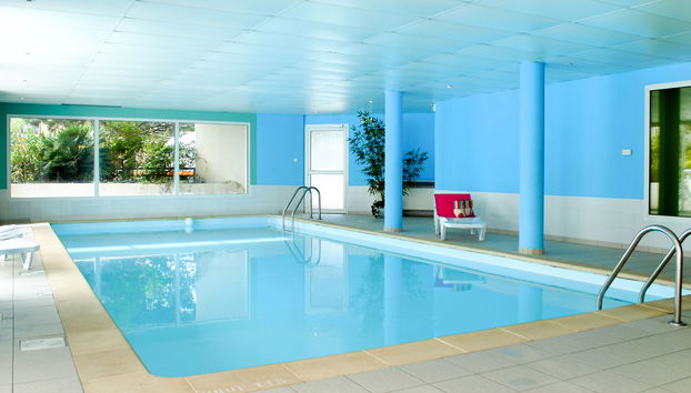 Pool Indoor