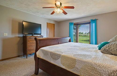 Tranquil Family Home with Yard, 14 Mi to Springfield - Foto 14