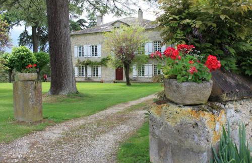Grande maison en pierre de taille avec piscine, sauna et jacuzzi - Foto 2