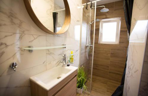 Apartmani Remete - Foto 49