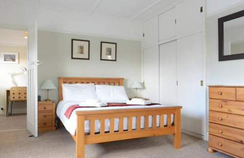 Riverside House - Photo 9