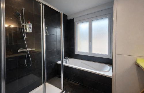 Maison face à la mer avec la Plage à 50 m & Parking privé - Foto 13