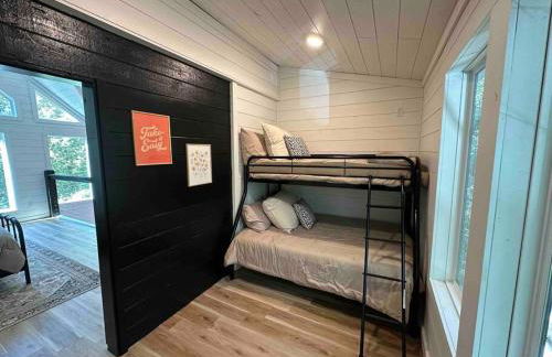 the RISER - BRAND NEW Modern Cabin in Broken Bow - Foto 30