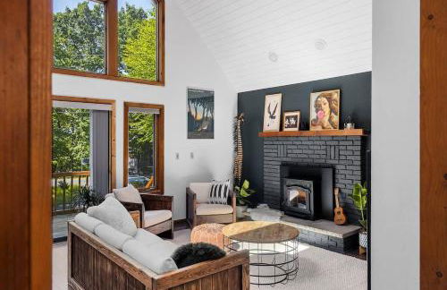 The Black Forest Chalet - Hot Tub, Hiking, Kayak - Foto 77